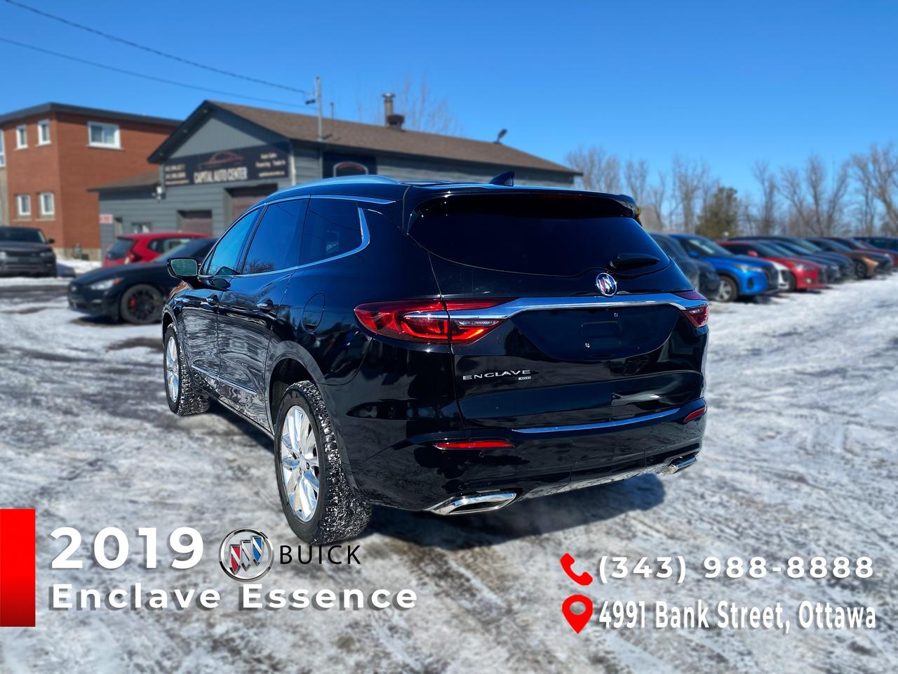 2019 Buick Enclave Essence Photo