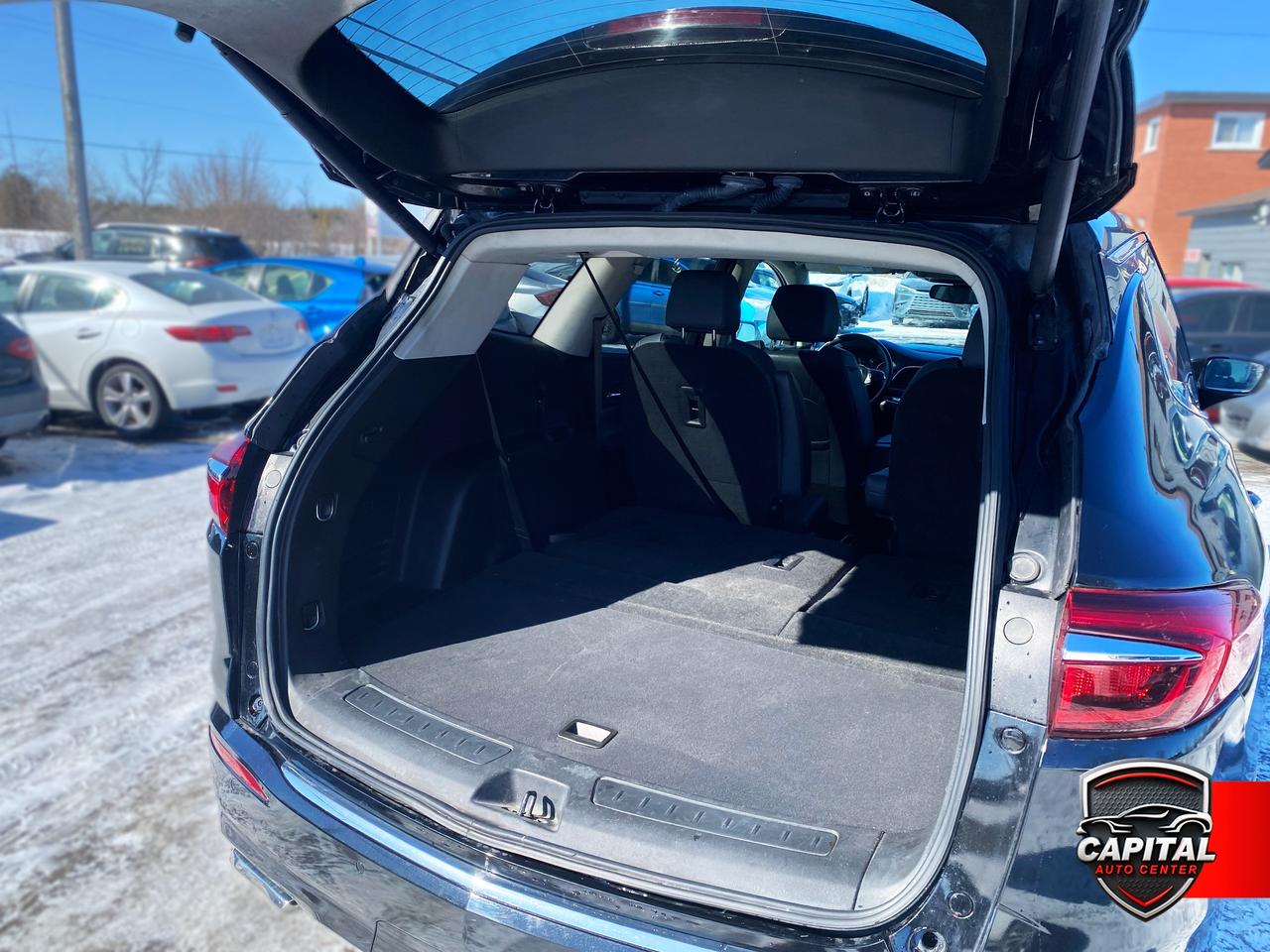 2019 Buick Enclave Essence Photo