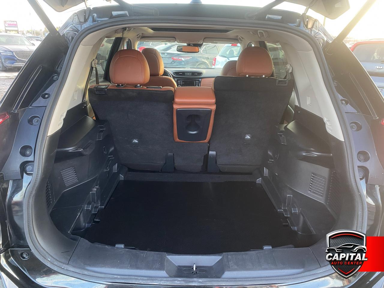 2020 Nissan Rogue SL Photo