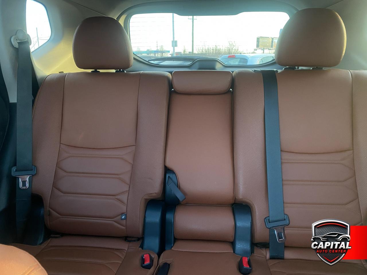 2020 Nissan Rogue SL Photo