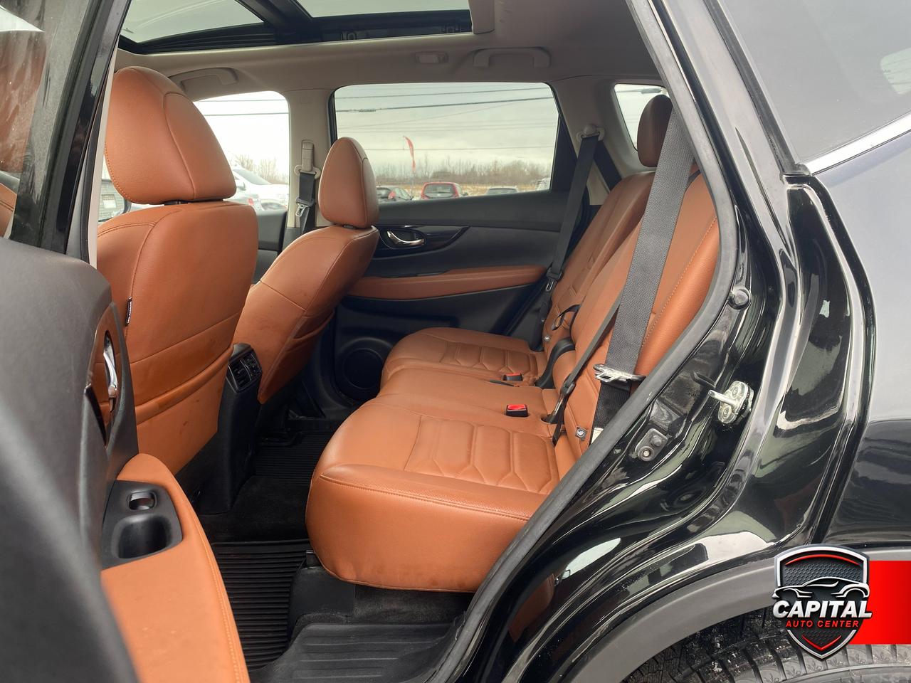 2020 Nissan Rogue SL Photo