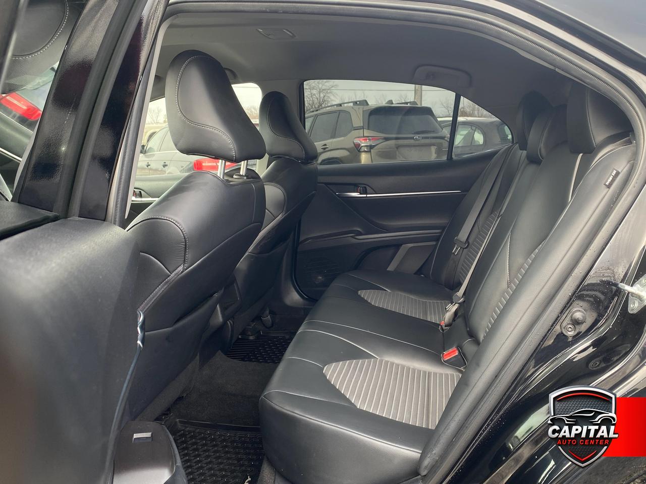 2022 Toyota Camry SE Photo