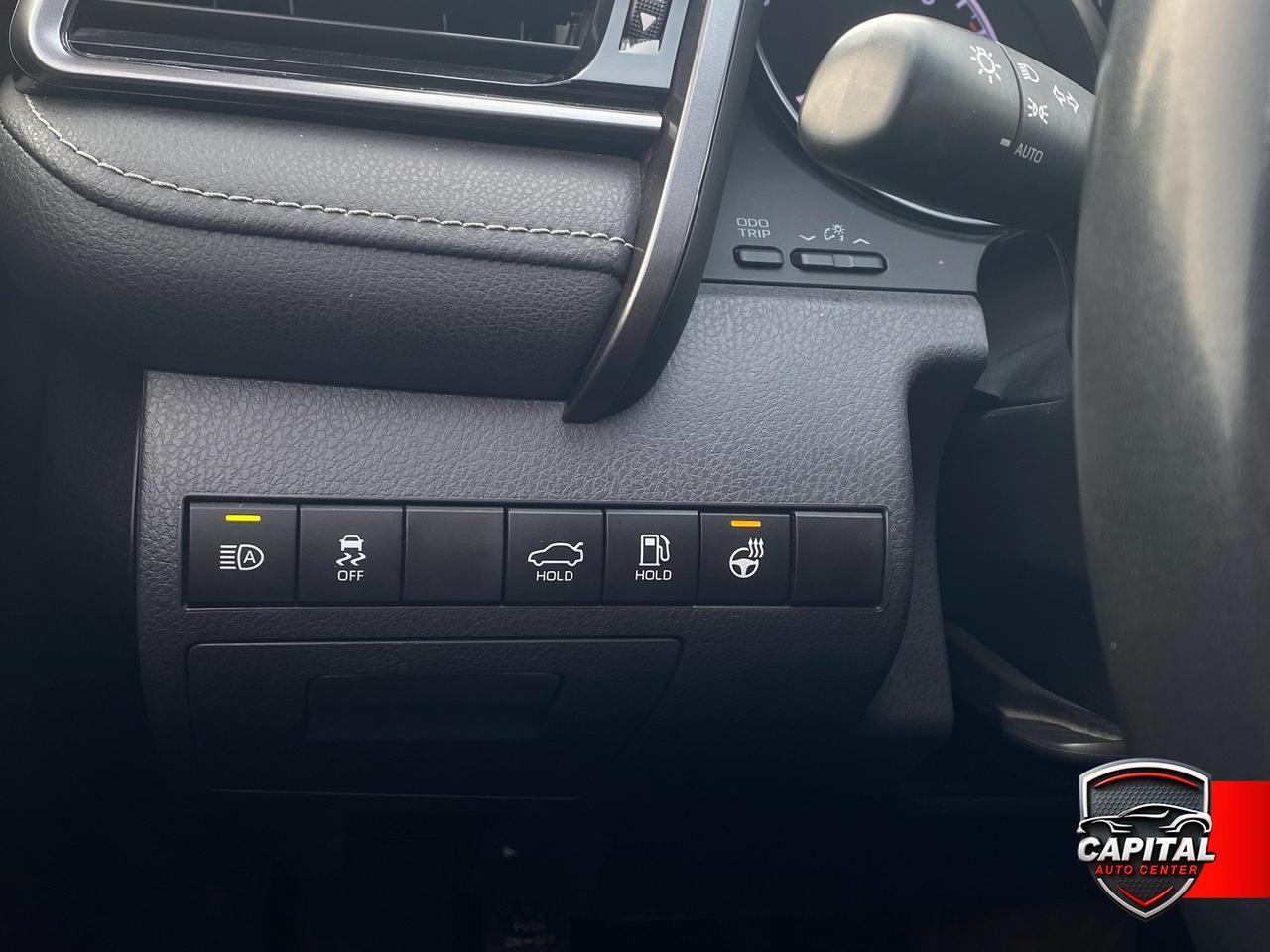 2022 Toyota Camry SE Photo