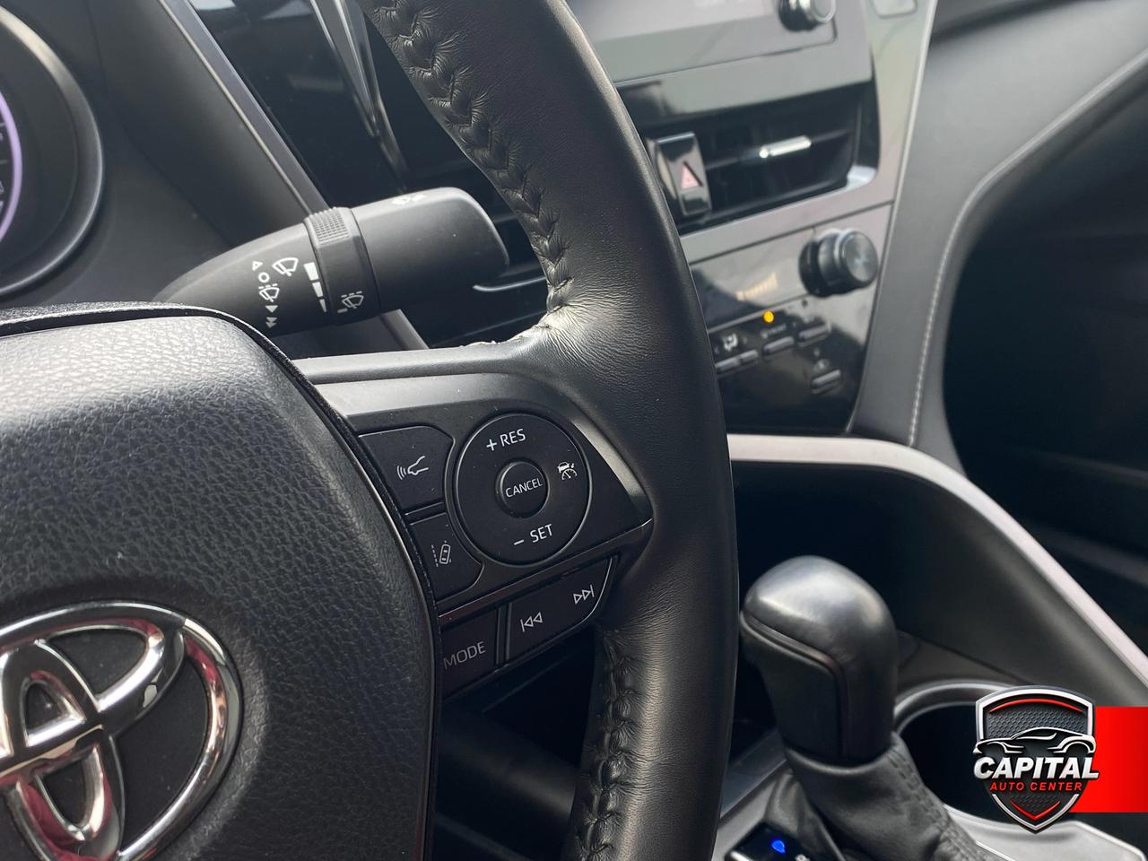 2022 Toyota Camry SE Photo