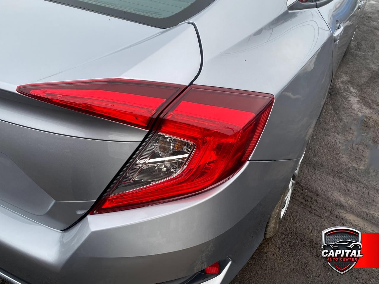 2019 Honda Civic LX Photo4