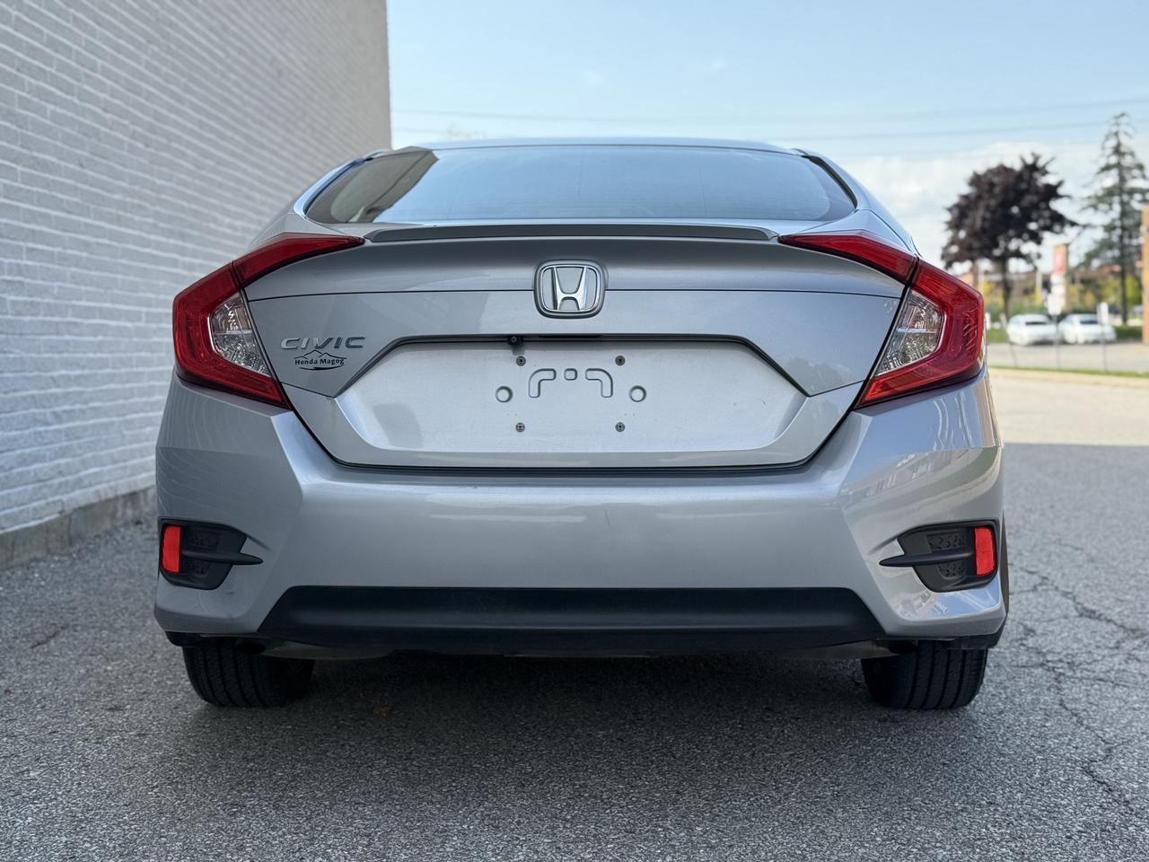 2017 Honda Civic EX-T Photo