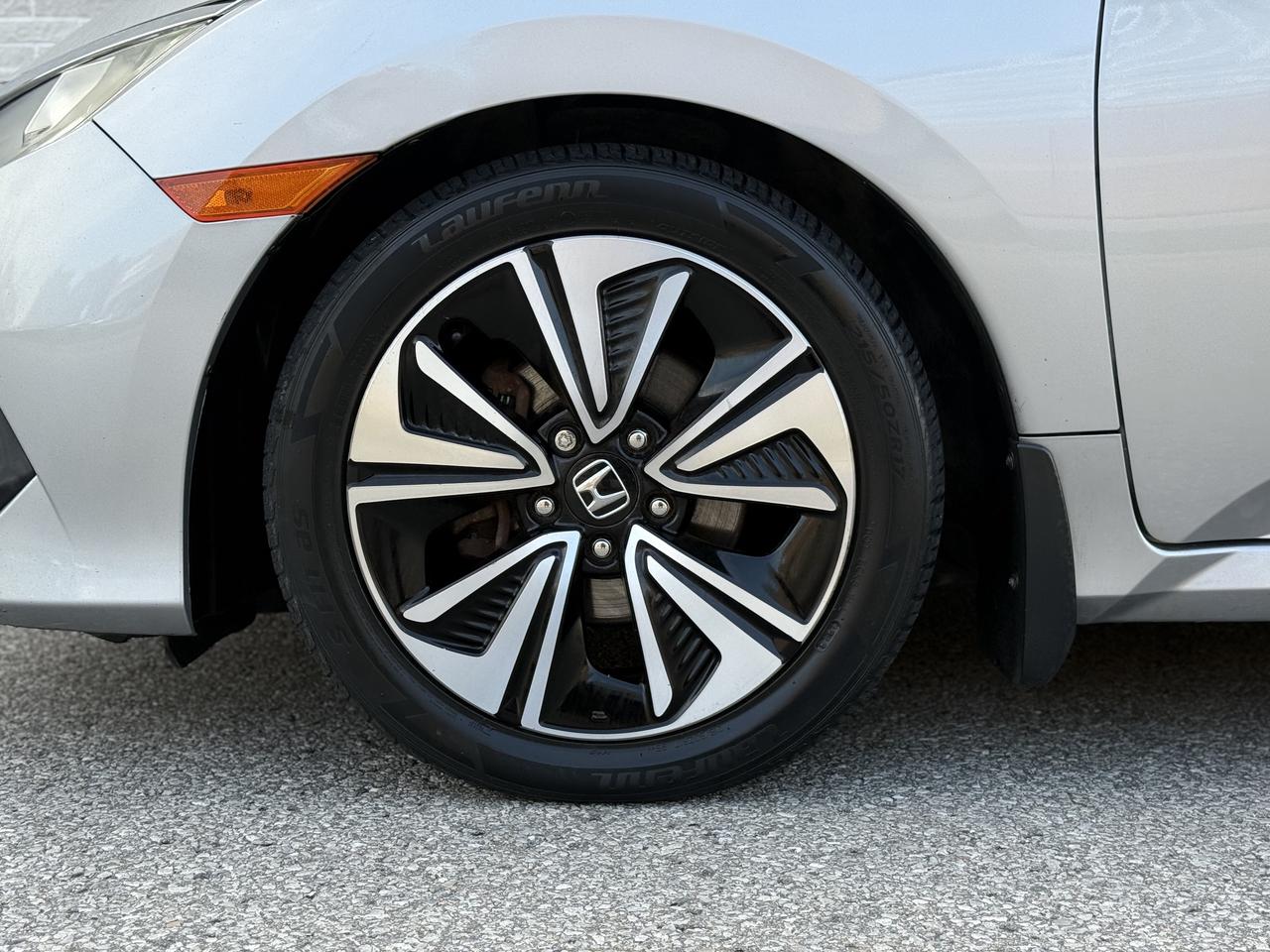 2017 Honda Civic EX-T Photo