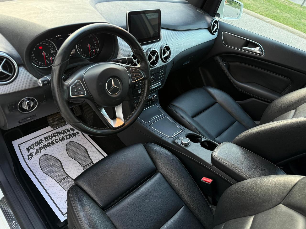 2016 Mercedes-Benz B-Class B 250 Photo