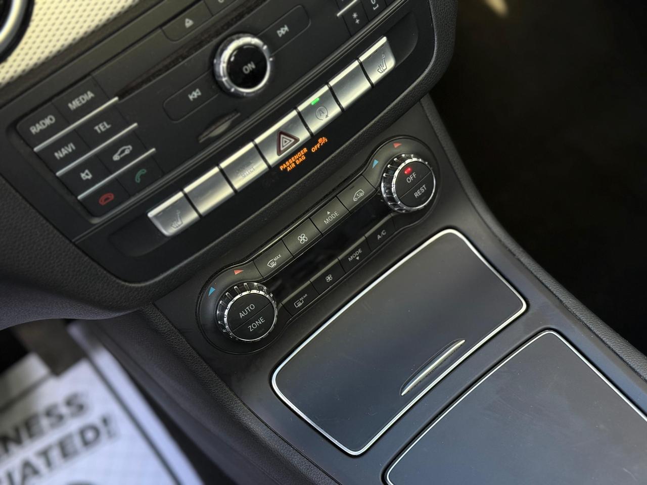 2016 Mercedes-Benz B-Class B 250 Photo