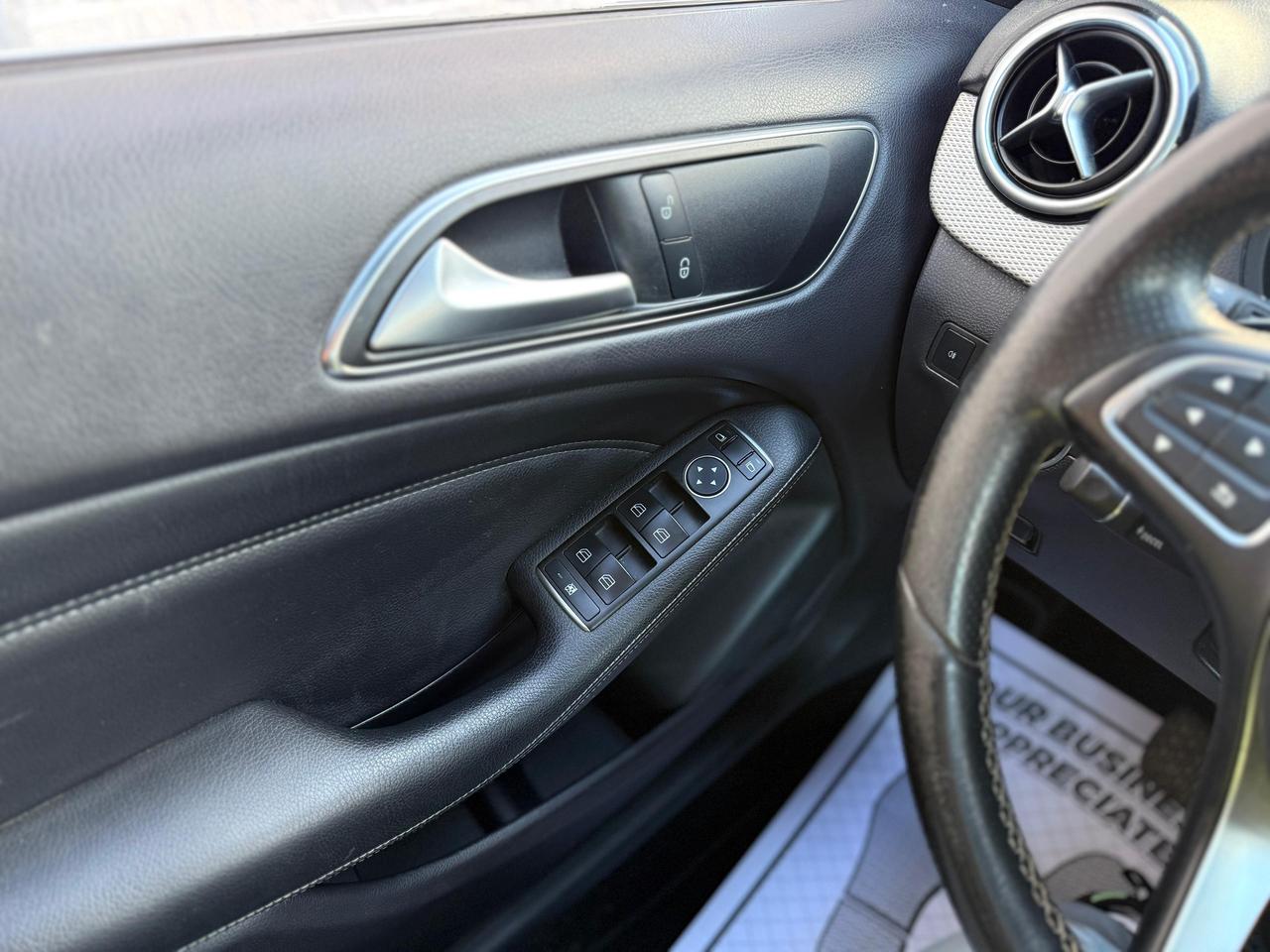 2016 Mercedes-Benz B-Class B 250 Photo