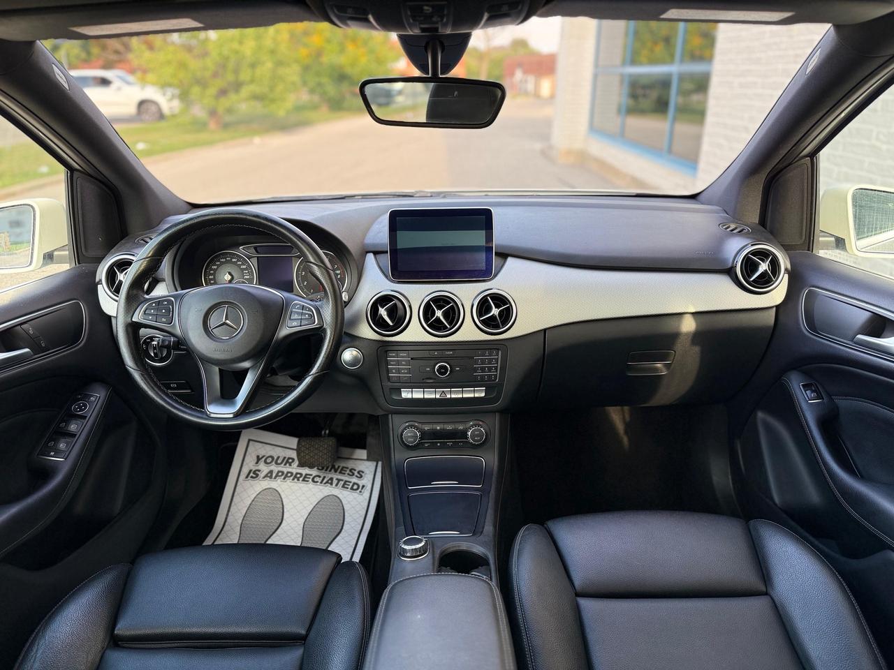 2016 Mercedes-Benz B-Class B 250 Photo