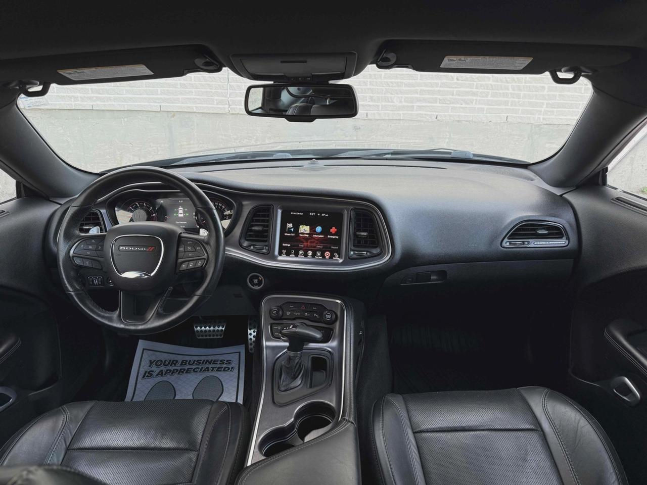2016 Dodge Challenger SXT Photo