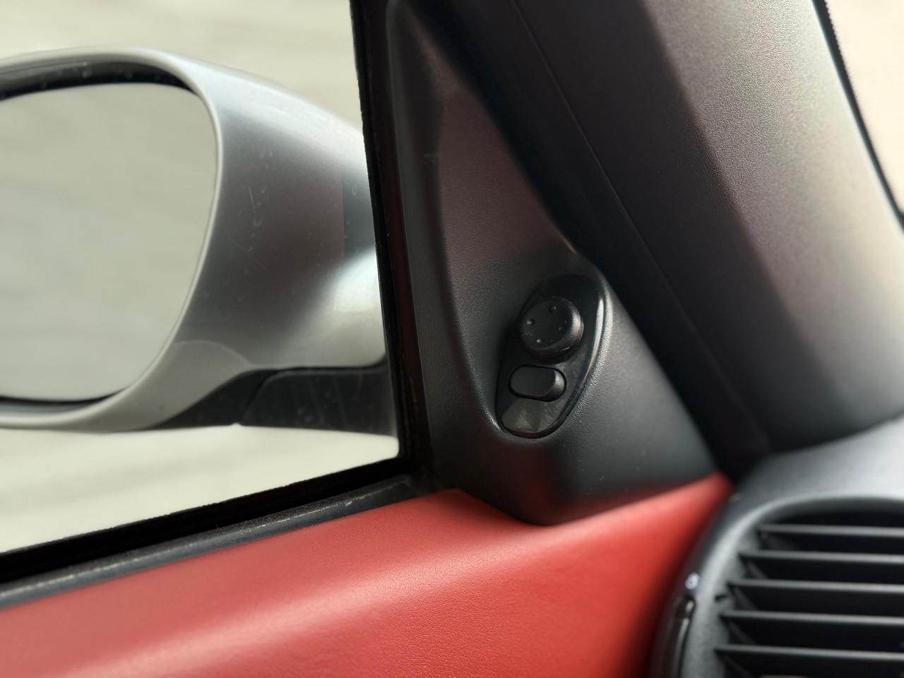 1997 Porsche Boxster BASE Photo