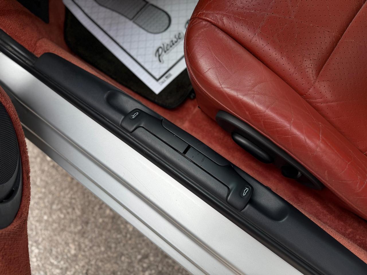 1997 Porsche Boxster BASE Photo