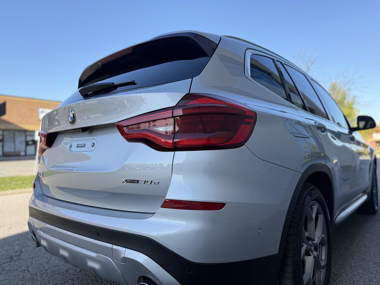 2021 BMW X3 xDrive30e Photo