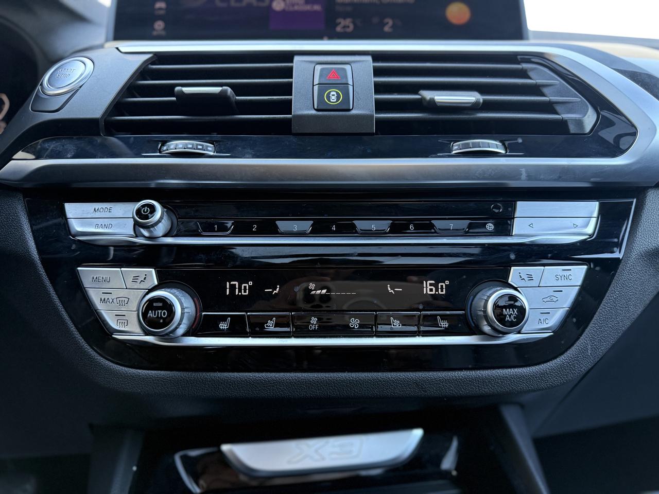 2021 BMW X3 xDrive30e Photo