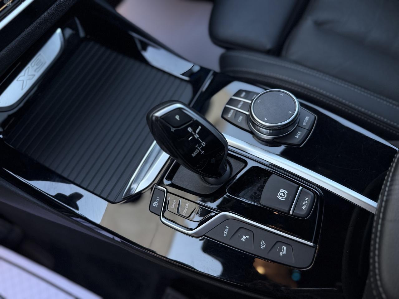 2021 BMW X3 xDrive30e Photo