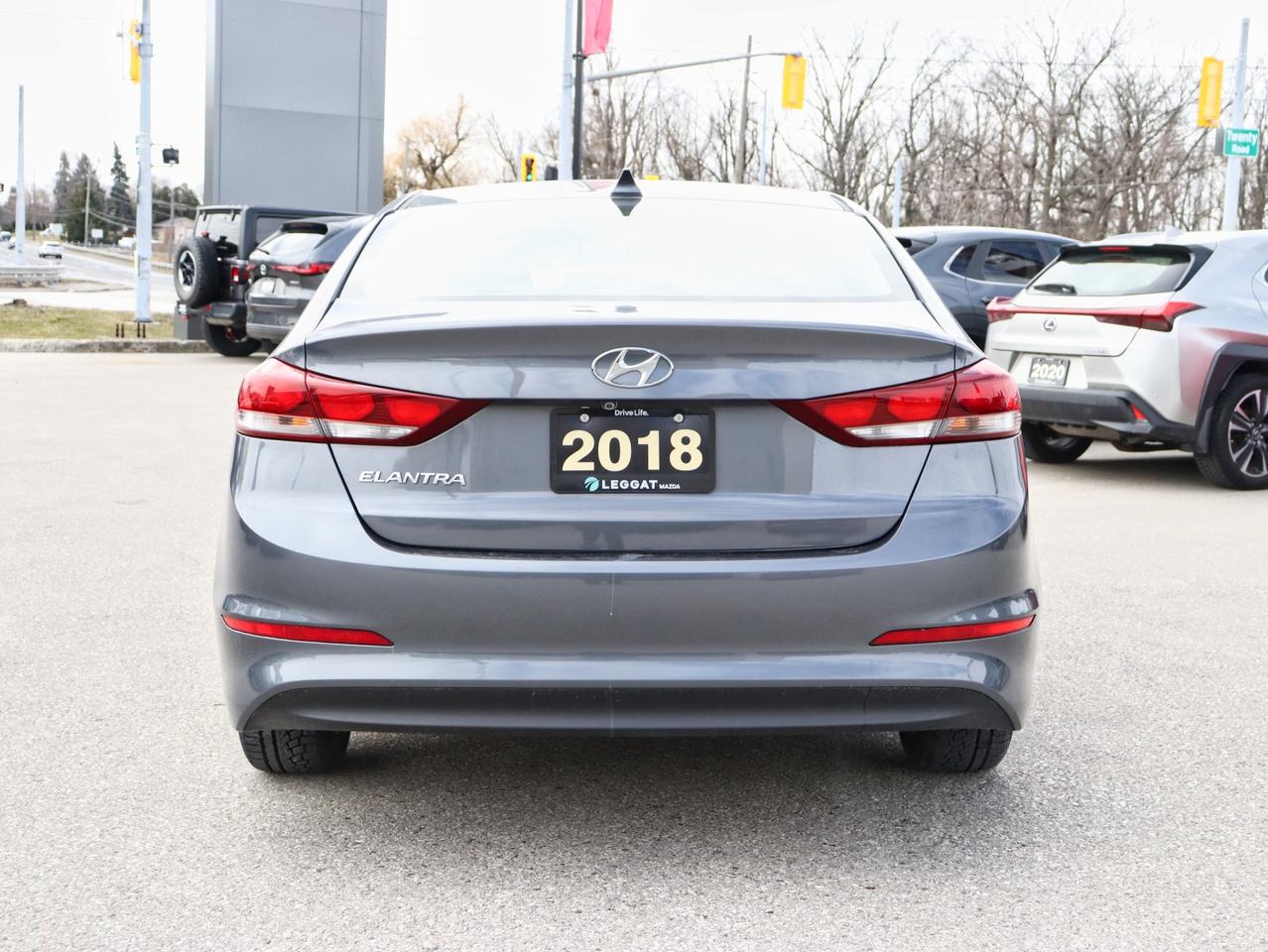 2018 Hyundai Elantra GL SE Photo