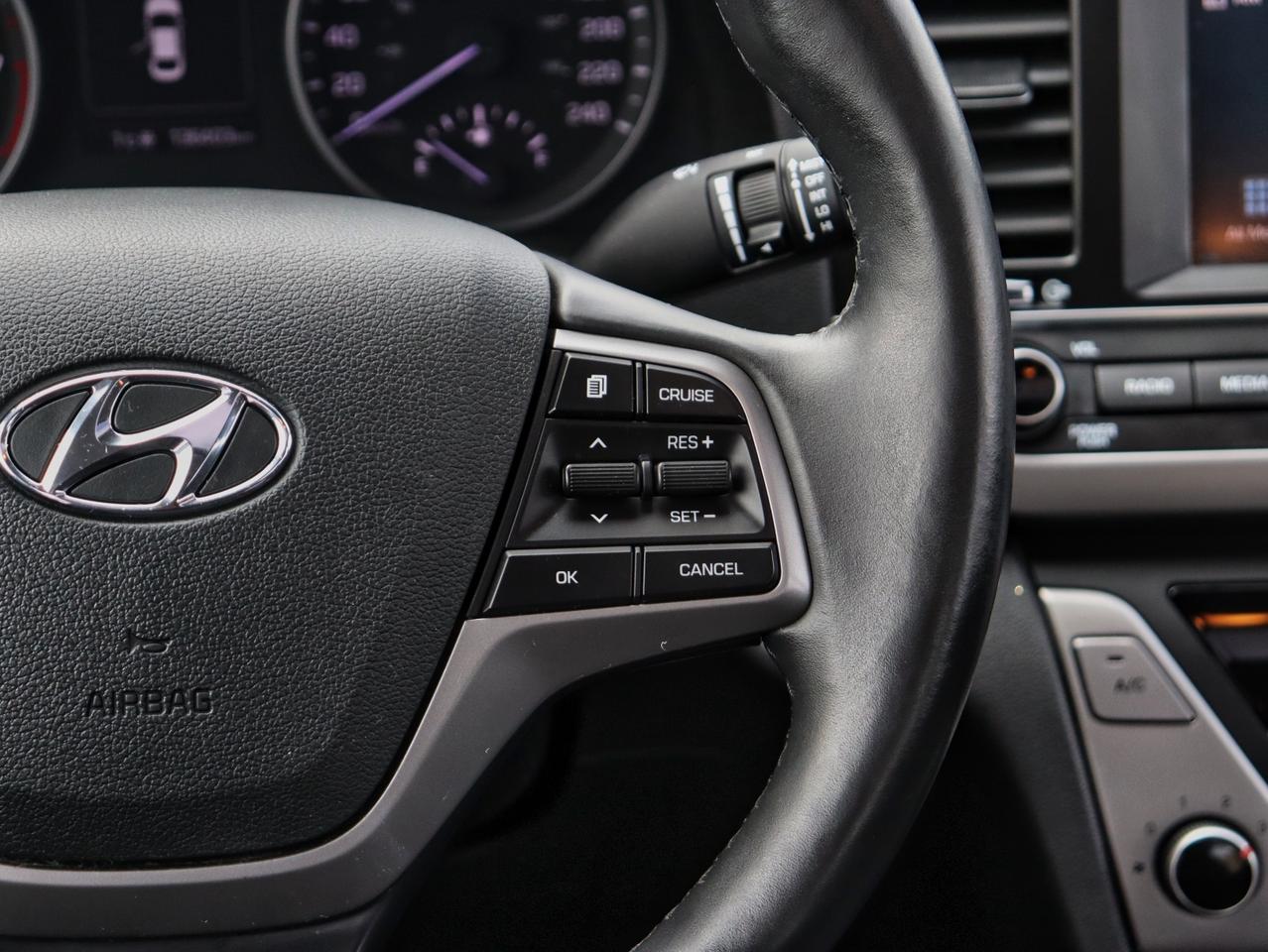 2018 Hyundai Elantra GL SE Photo