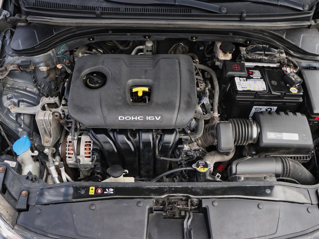 2018 Hyundai Elantra GL SE Photo