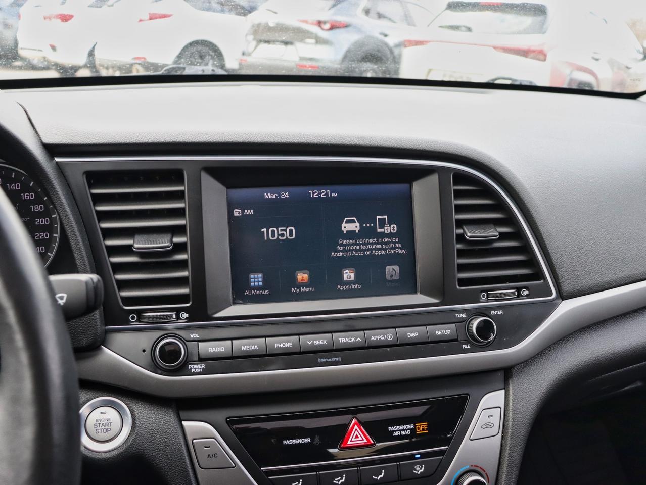 2018 Hyundai Elantra GL SE Photo