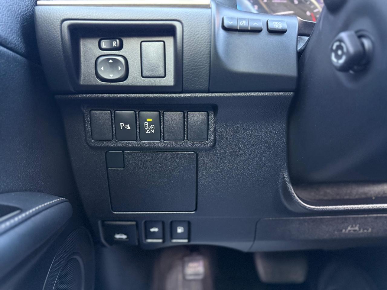 2016 Lexus ES 350 Photo