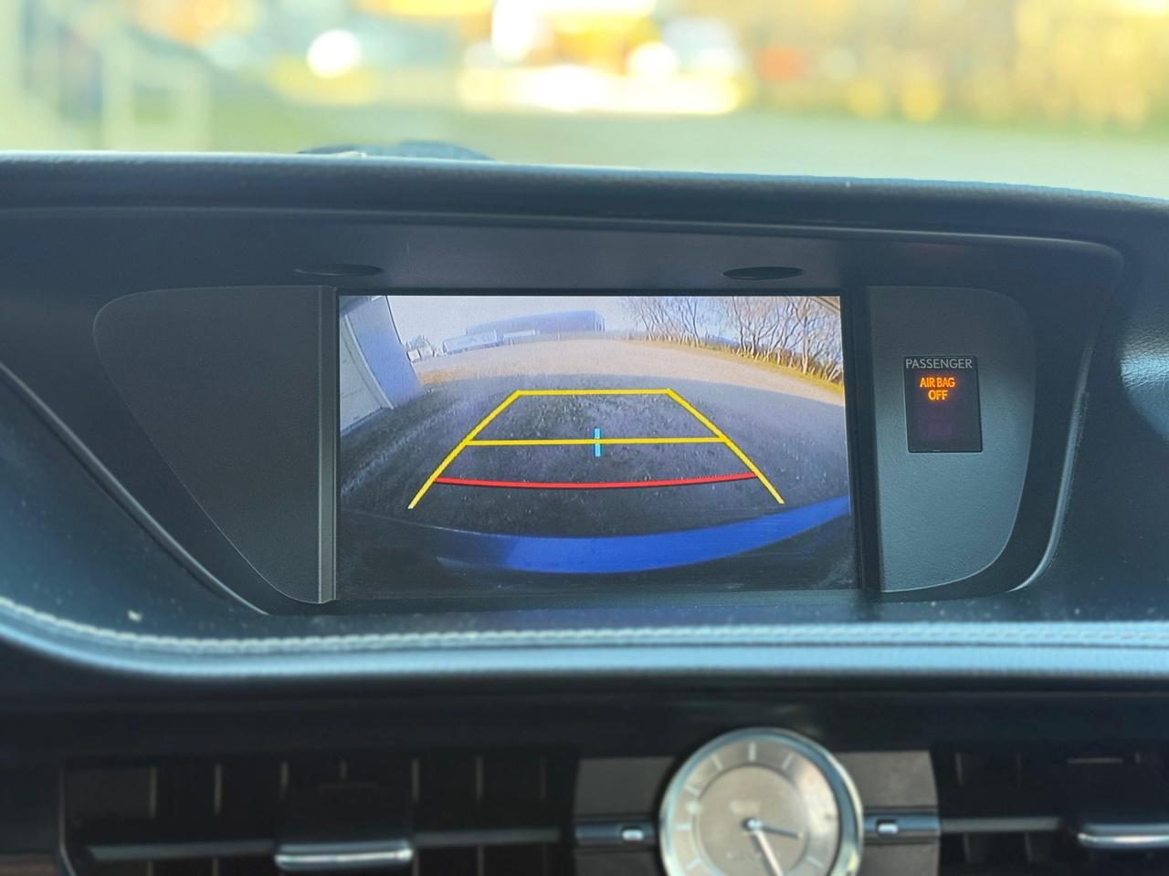 2016 Lexus ES 350 Photo