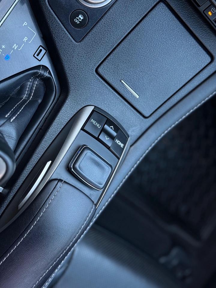 2016 Lexus ES 350 Photo