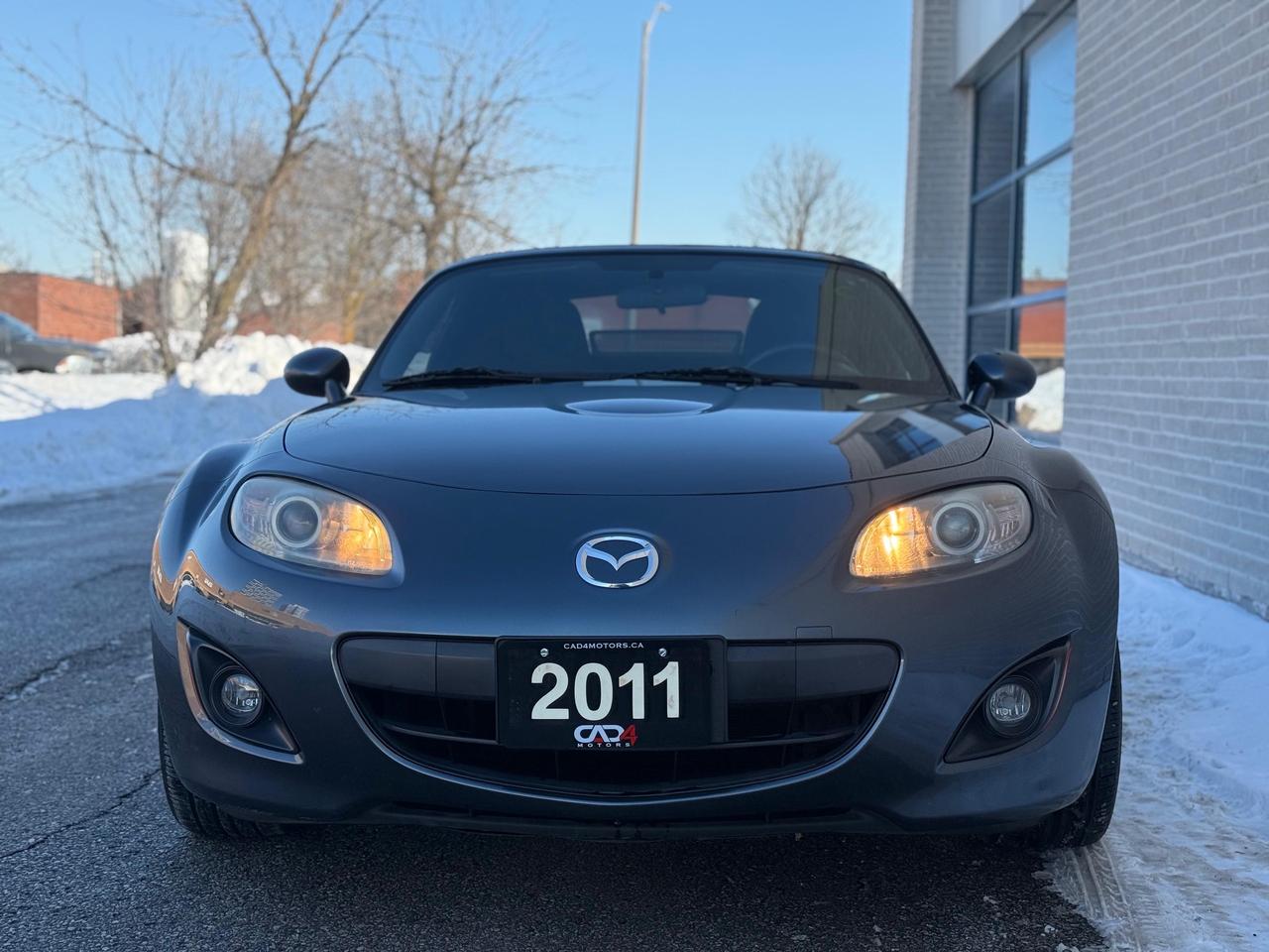 2011 Mazda MX-5 Miata Sport Photo