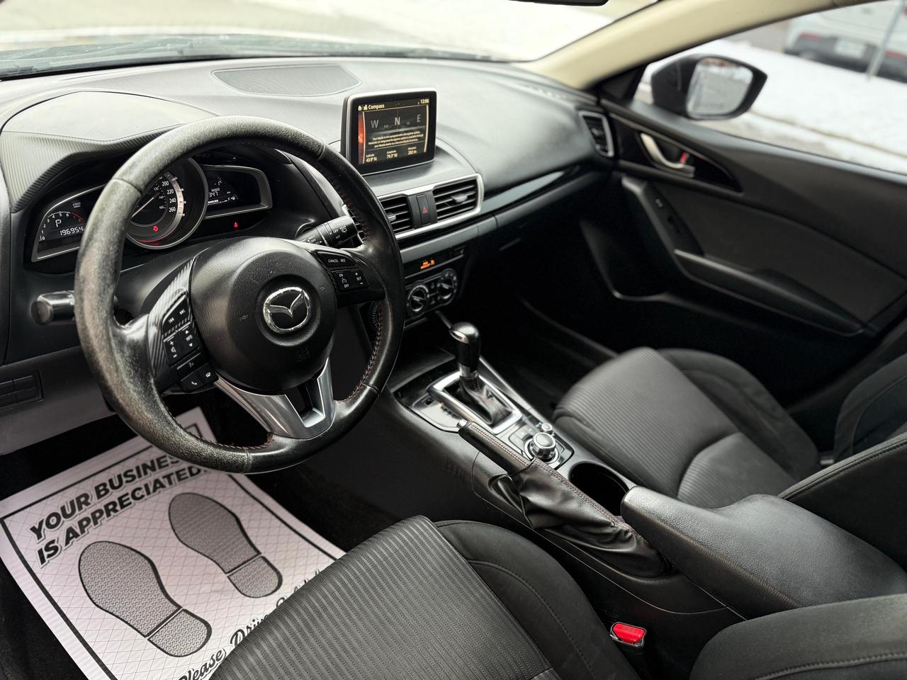 2014 Mazda MAZDA3 GS Photo