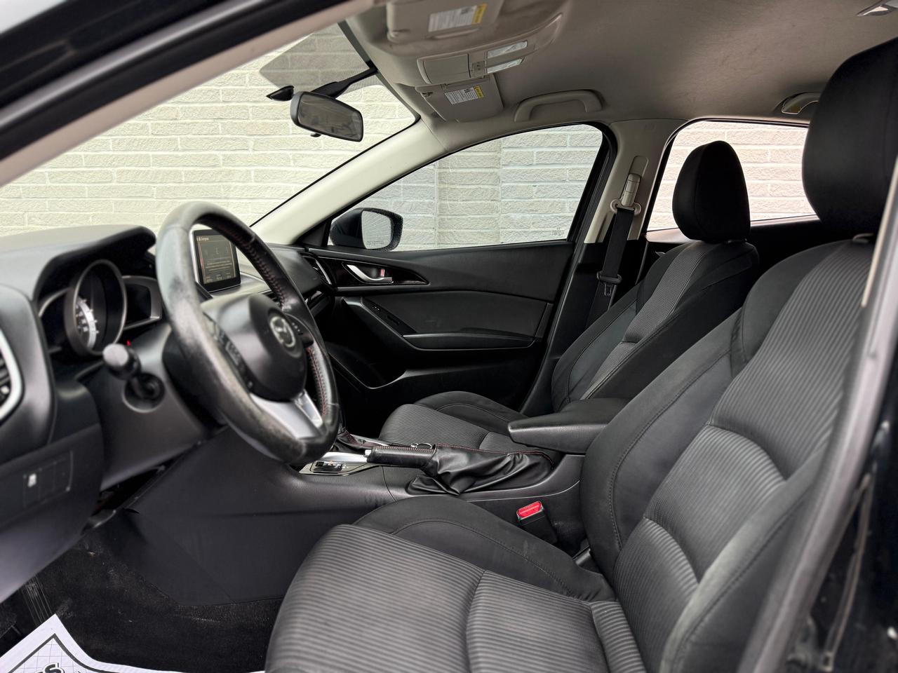 2014 Mazda MAZDA3 GS Photo