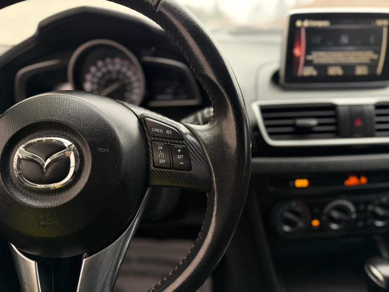 2014 Mazda MAZDA3 GS Photo