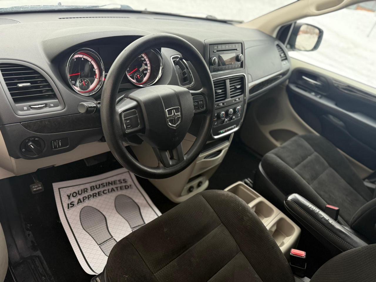 2015 Dodge Grand Caravan SXT Photo