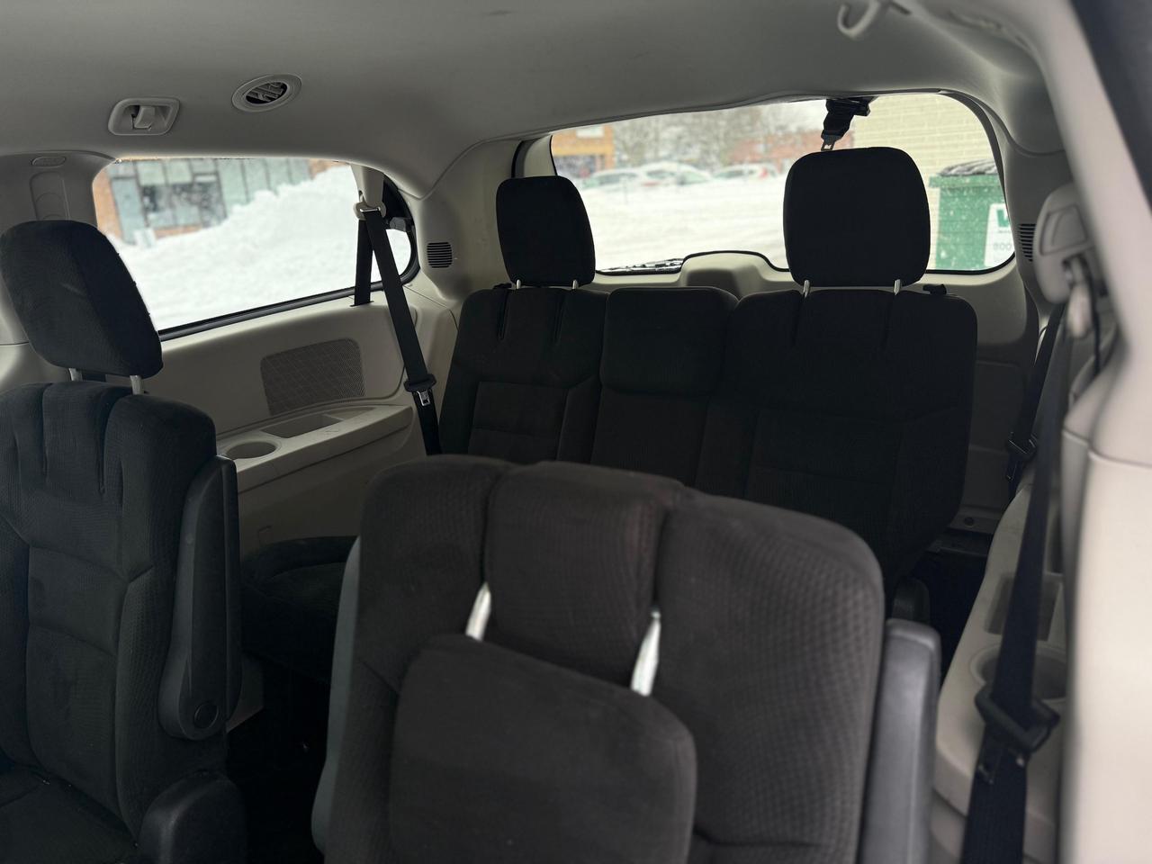 2015 Dodge Grand Caravan SXT Photo