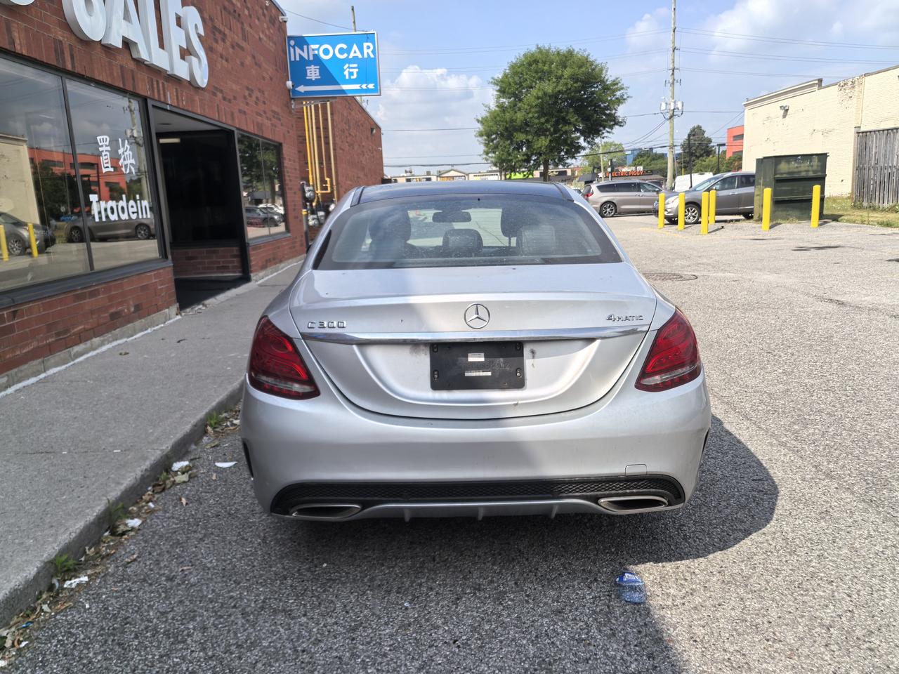 2015 Mercedes-Benz C-Class C300 Photo