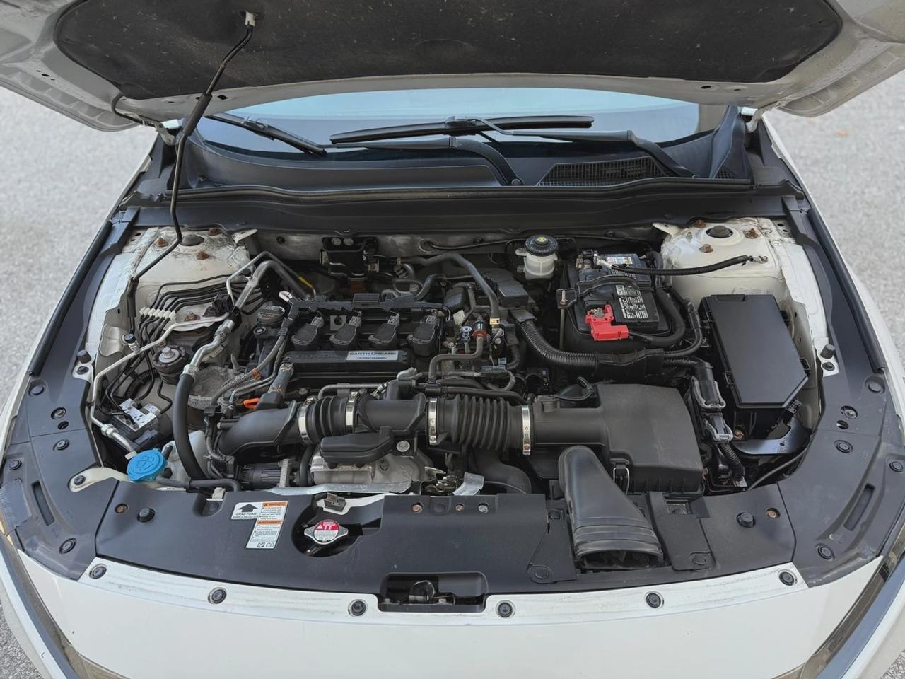 2018 Honda Accord Sport Photo