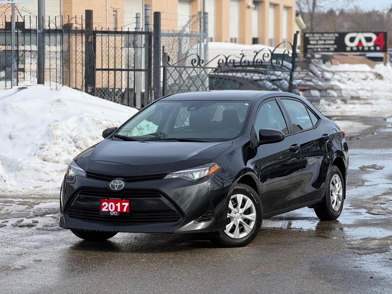2017 Toyota Corolla CE Photo