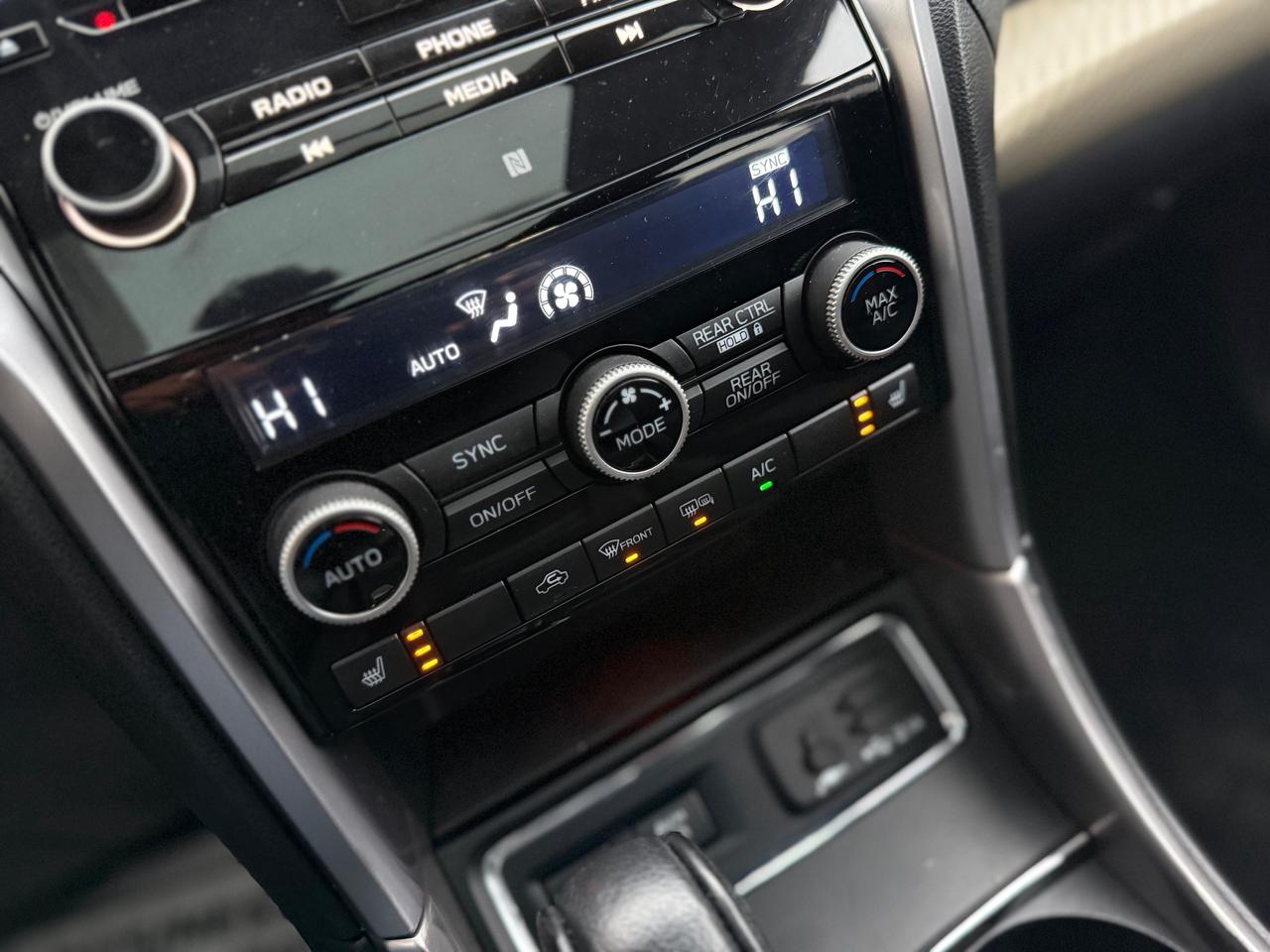 2019 Subaru ASCENT Touring Photo