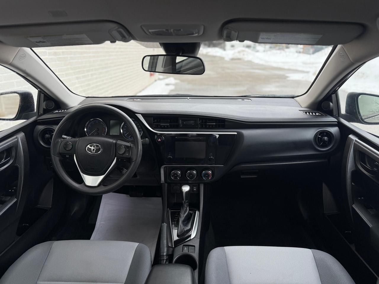 2019 Toyota Corolla CE Photo