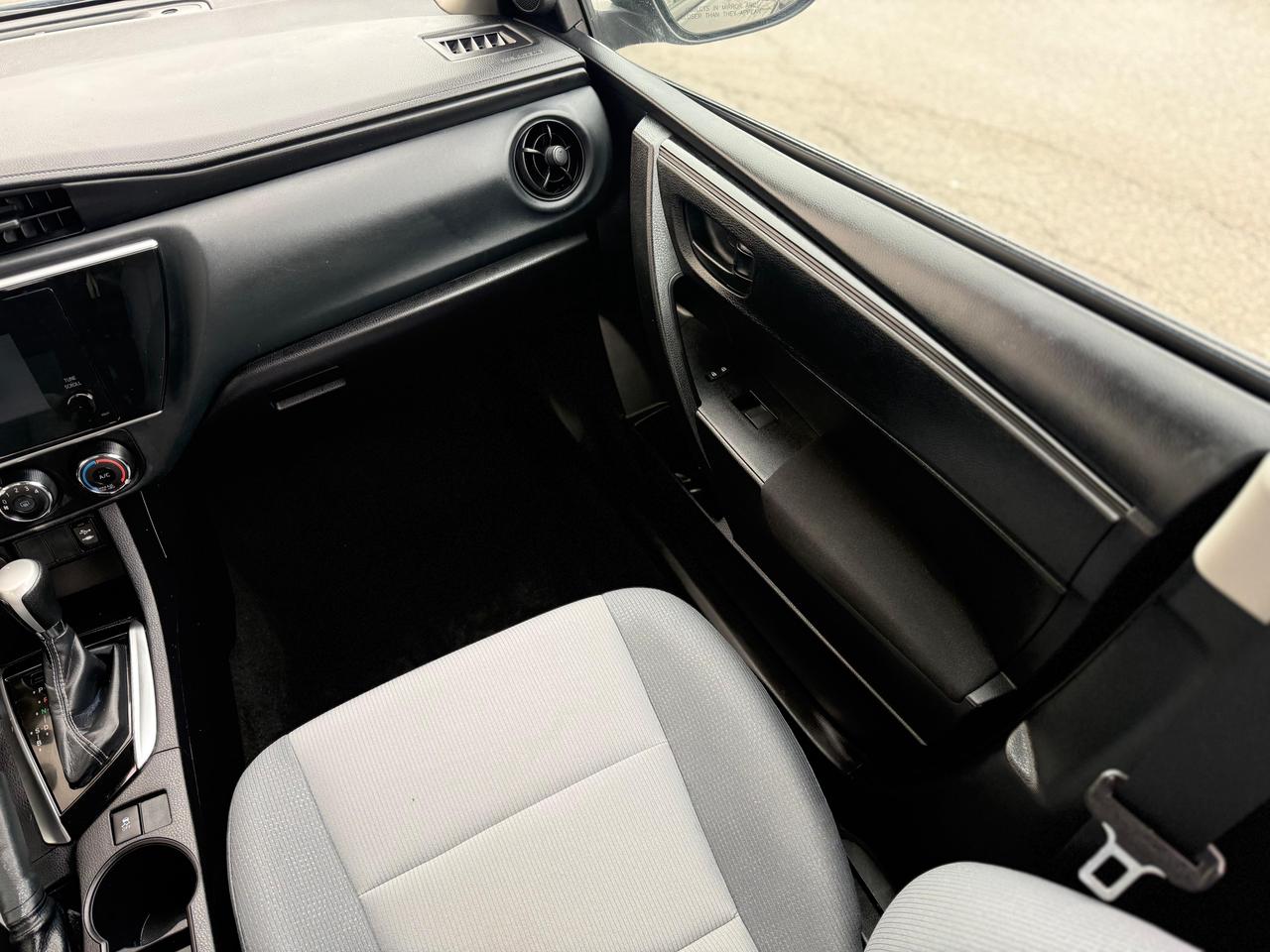 2019 Toyota Corolla CE Photo