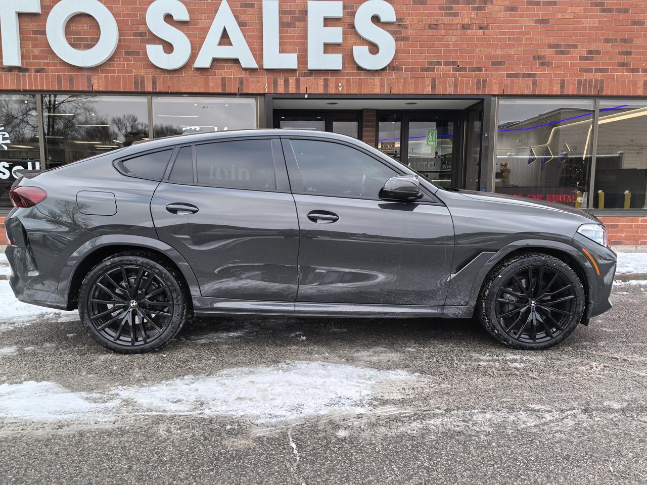 2021 BMW X6 xDrive40i Photo2