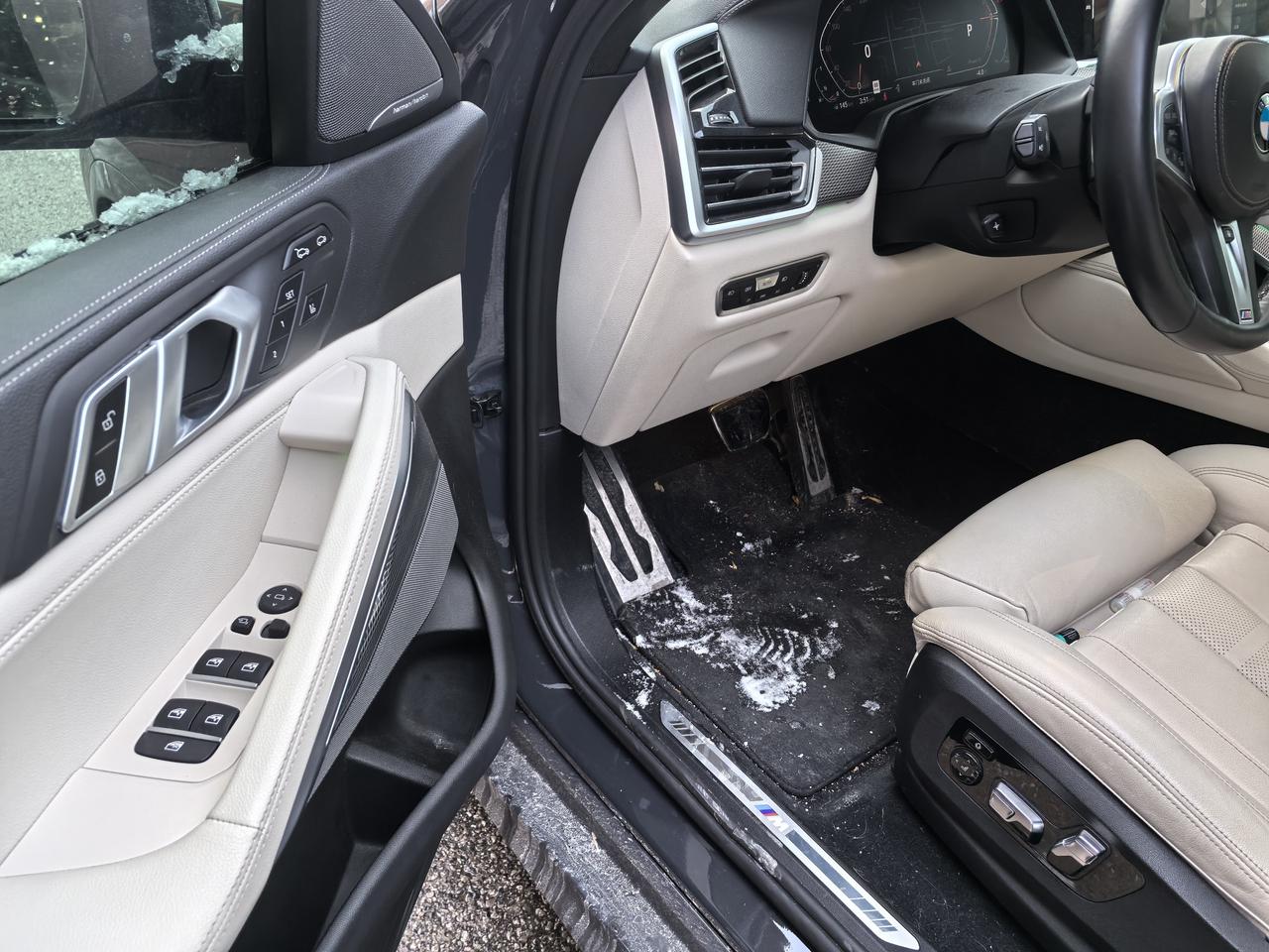 2021 BMW X6 xDrive40i Photo