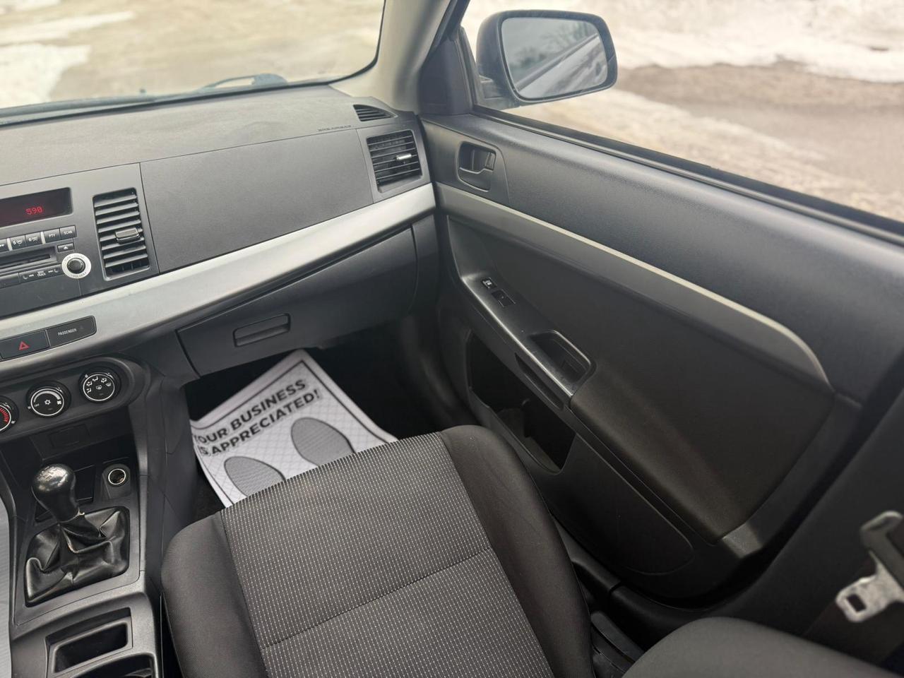 2011 Mitsubishi Lancer SE Photo