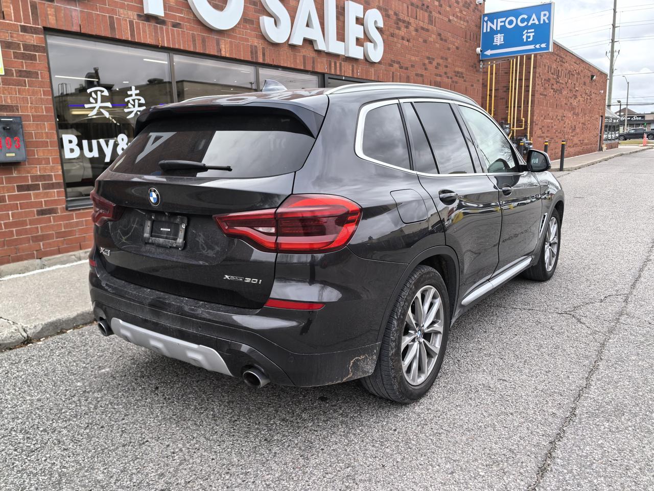 2018 BMW X3 xDrive30i Photo