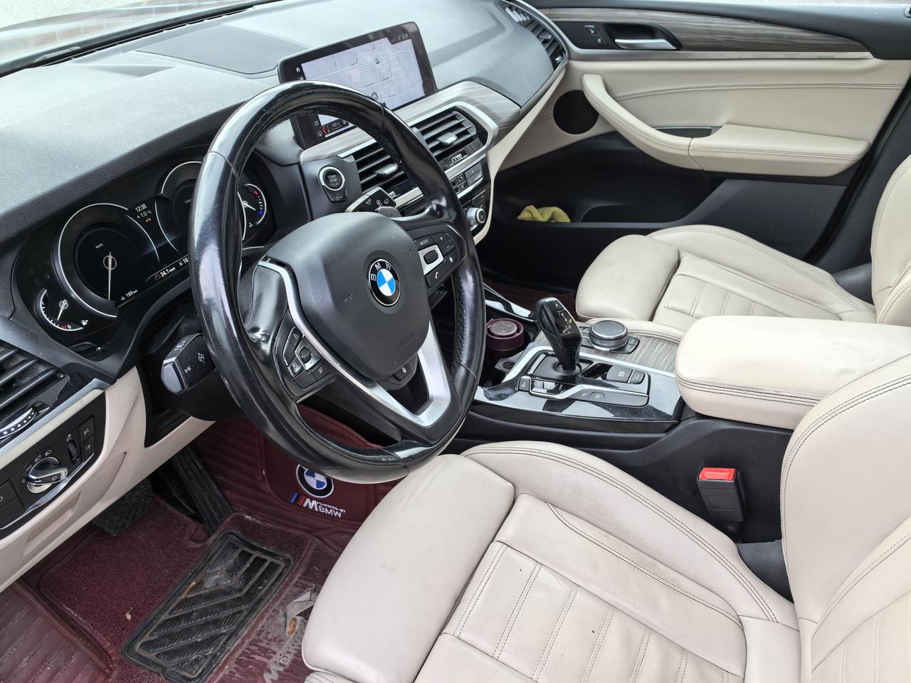 2018 BMW X3 xDrive30i Photo