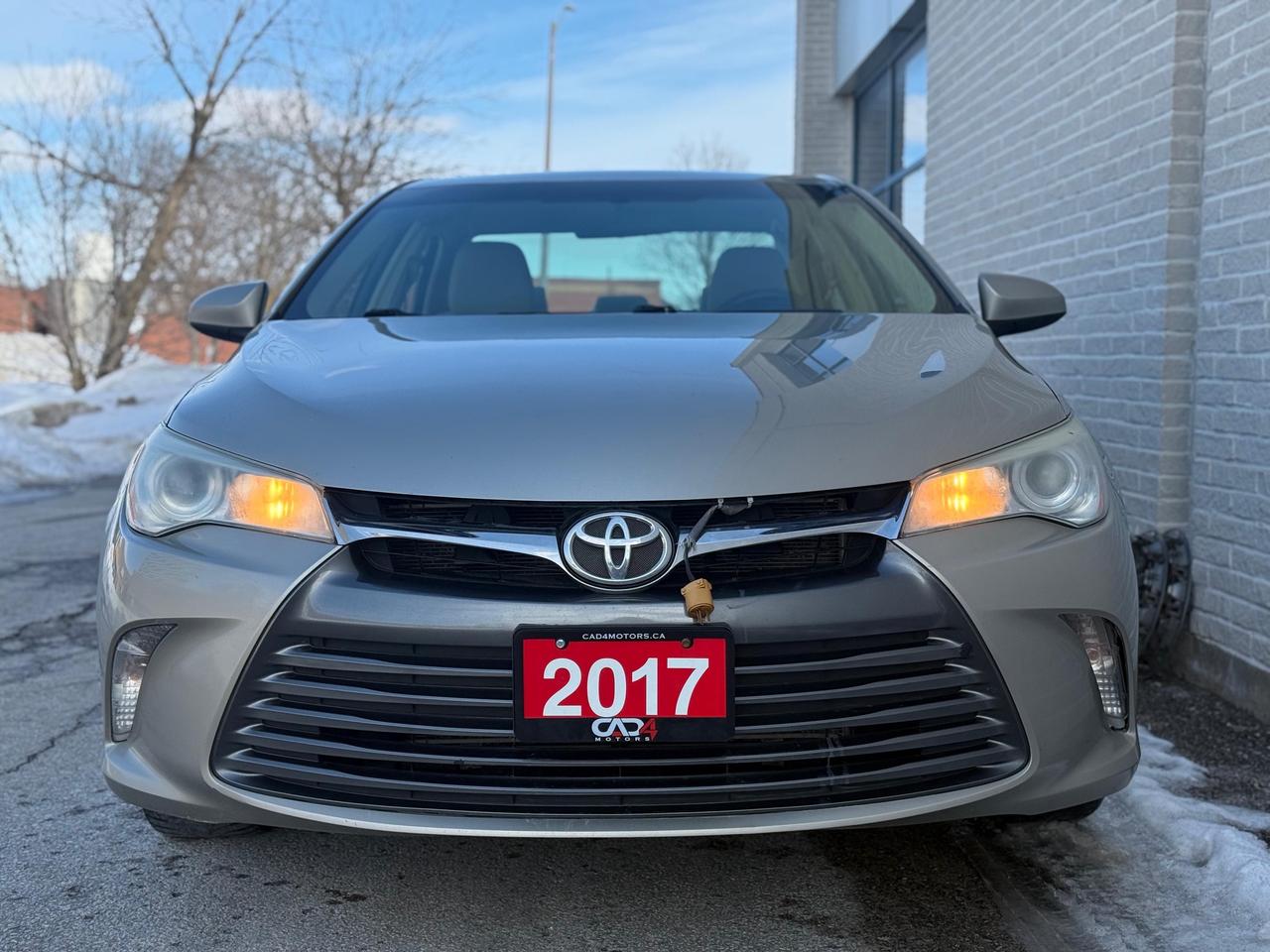 2017 Toyota Camry LE Photo