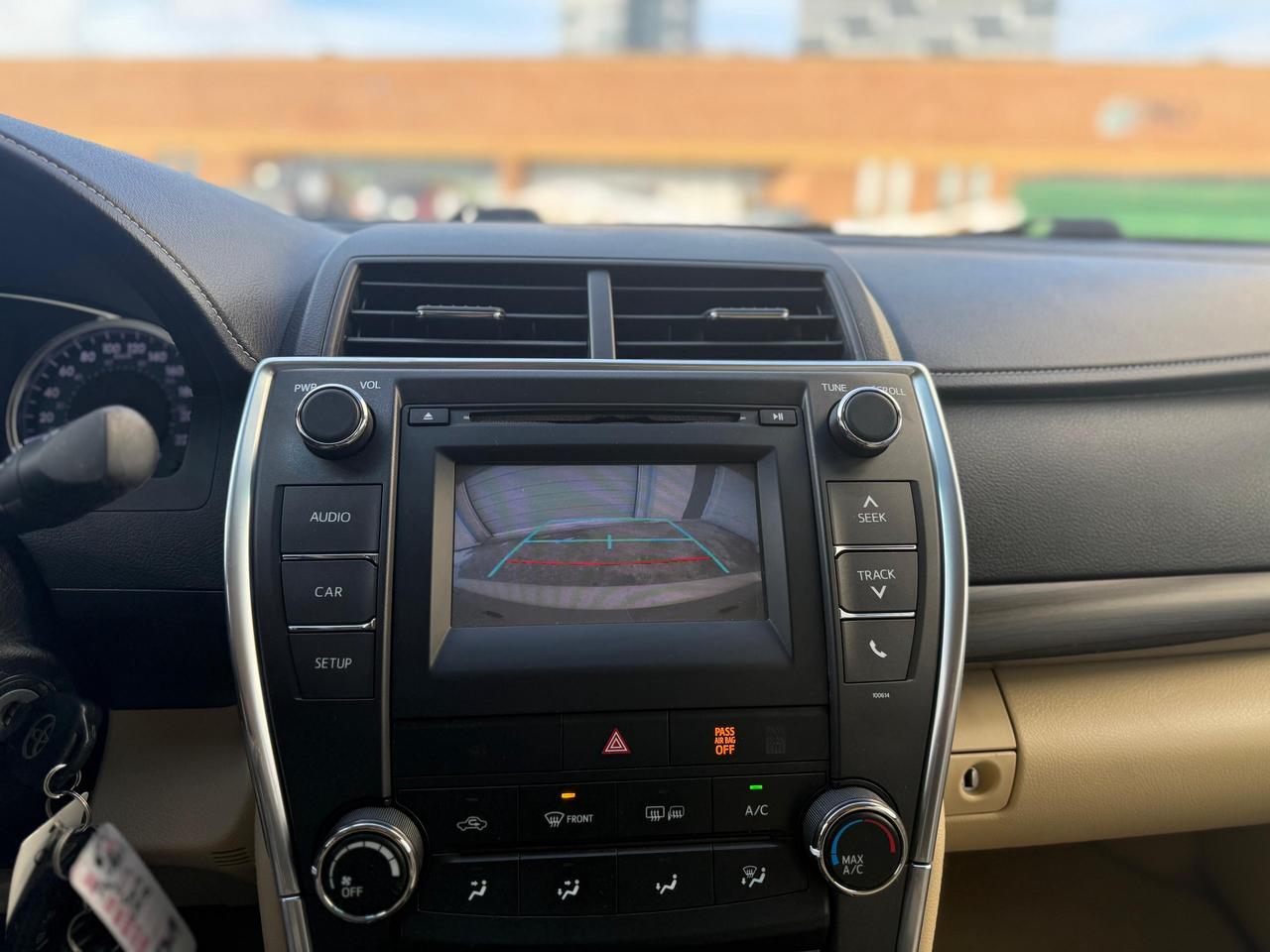 2017 Toyota Camry LE Photo