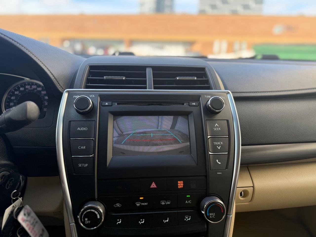 2017 Toyota Camry LE Photo