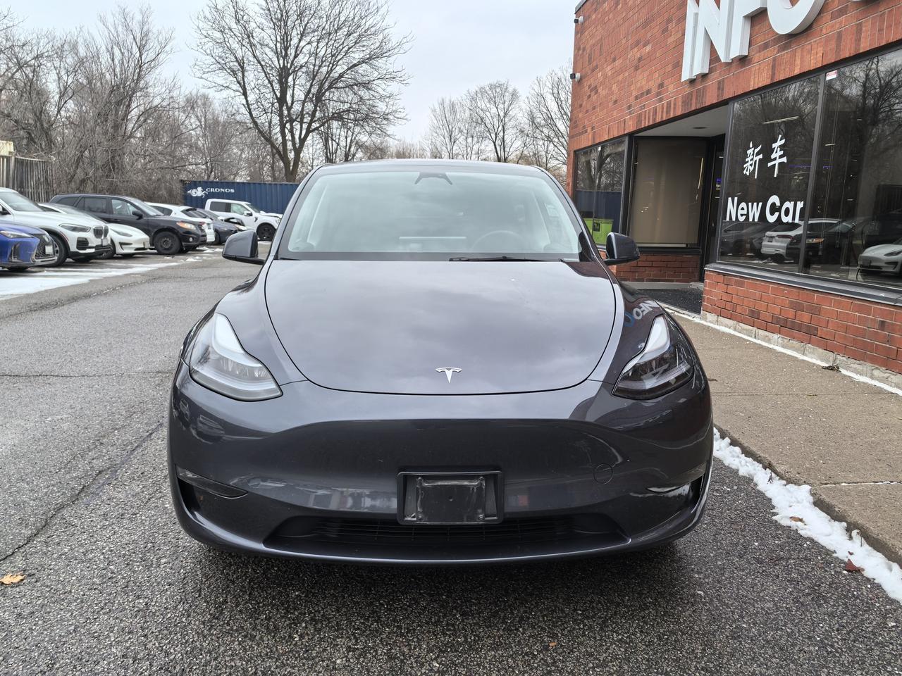 2023 Tesla Model Y LONG RANGE Photo