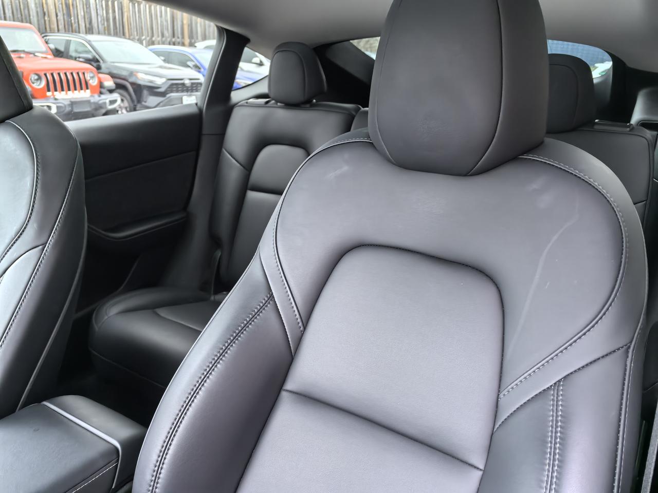 2023 Tesla Model Y LONG RANGE Photo